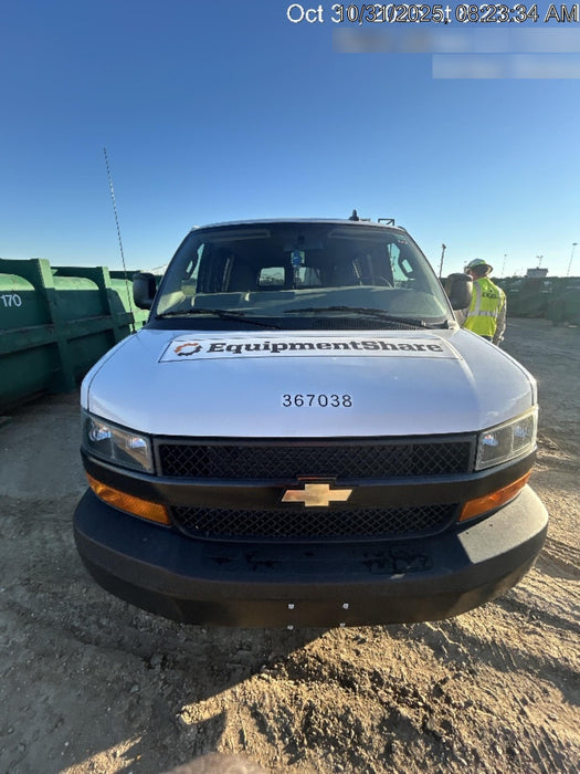 2023 CHEVROLET Express Van - Rental