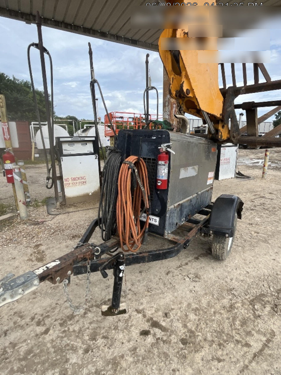 2019 Lincoln Electric Vantage 322 Welder Ready-Pak 3, Two wheel trailer, Fender and Light kit, Cable Rack