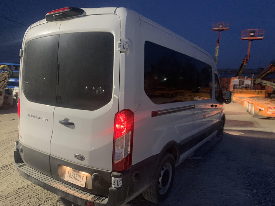 2023 FORD Transit 350 Rental