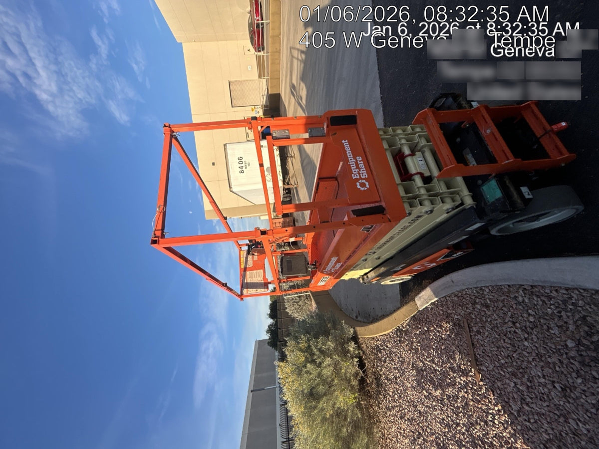 2022 JLG ES2632