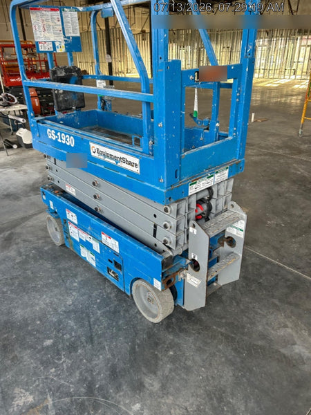 2019 Genie GS-1930 Half Height Swing Gate, 800W Inverter