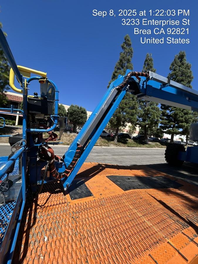 2025 GENIE Z-80/60