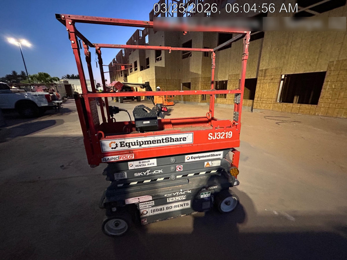 2021 SKYJACK SJ3219