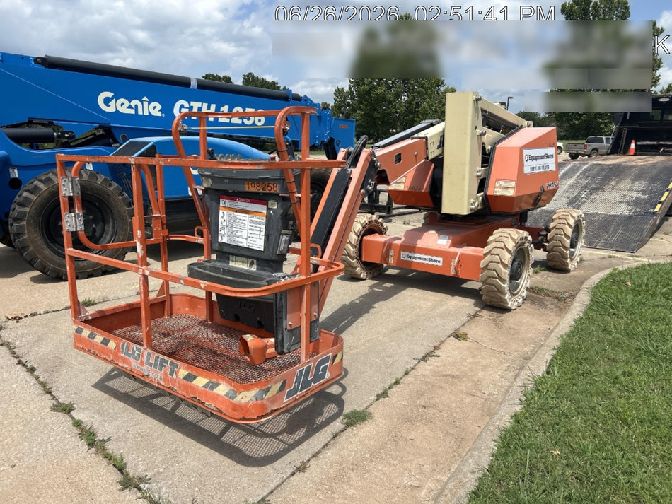 2022 JLG 340AJ