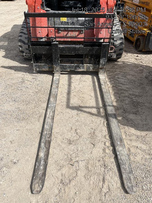 2025 ARROW MATERIAL HANDLING F5100CB - 72"