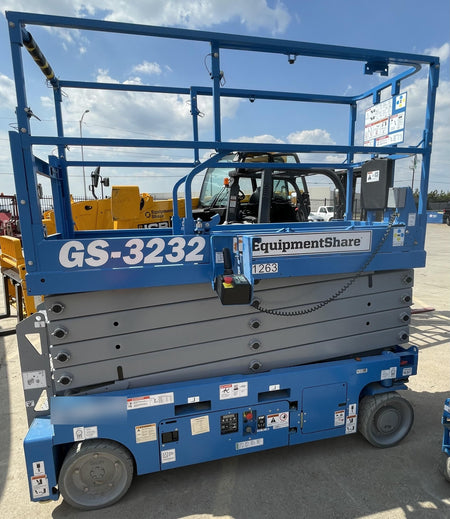 2023 GENIE GS-3232