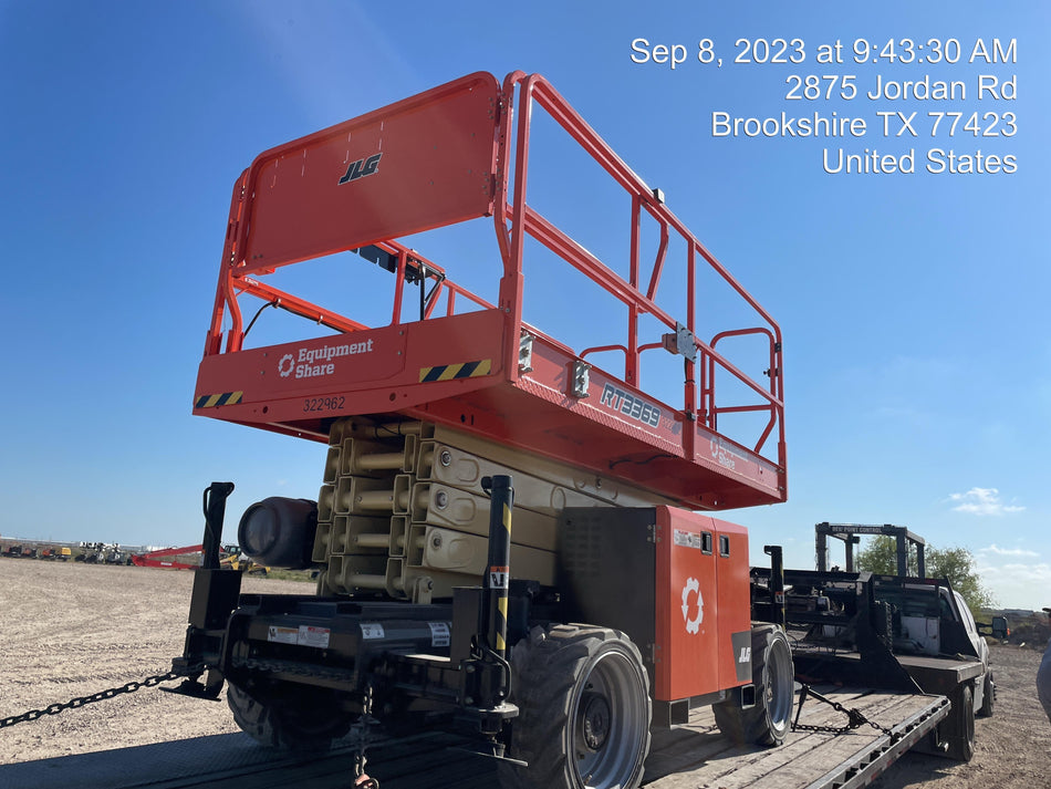 2023 JLG RT3369