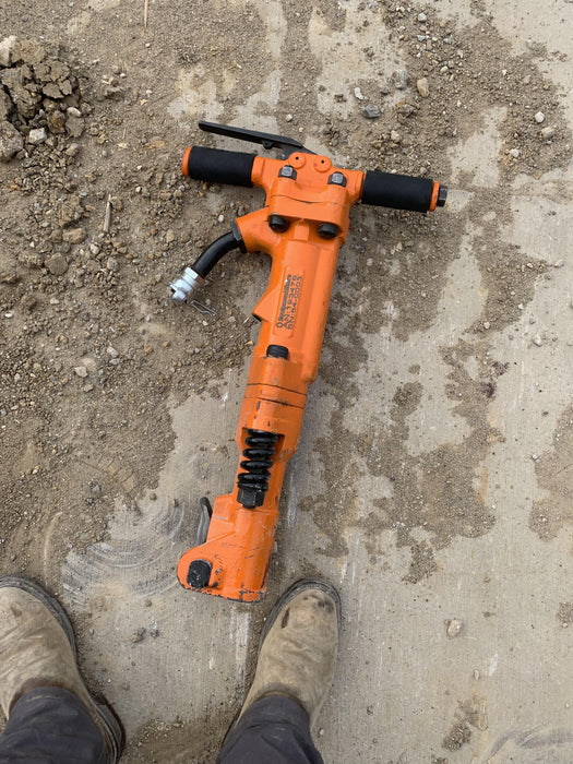 2021 MICHIGAN PNEUMATIC MP-TPB60-114