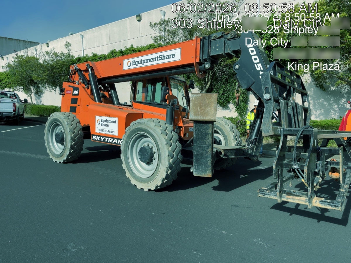 2024 JLG 1001099351