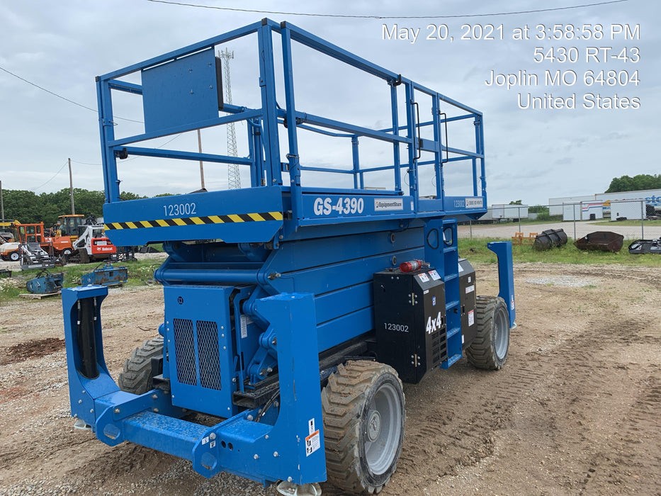 2020 GENIE GS-4390 RT