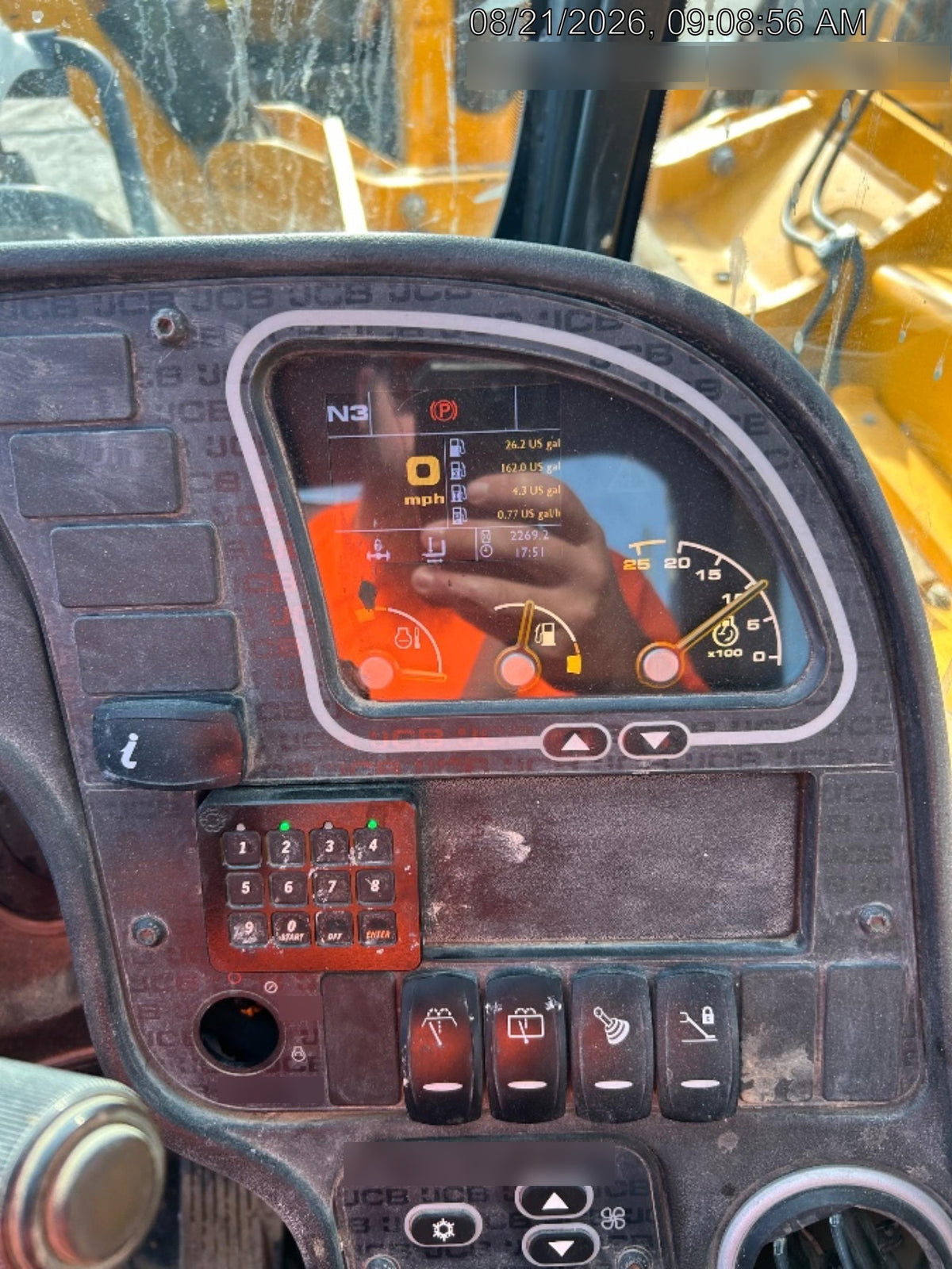 2021 JCB 510-56