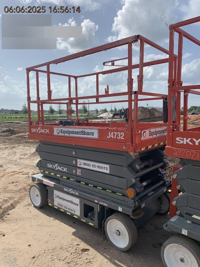 2022 SKYJACK SJ4732