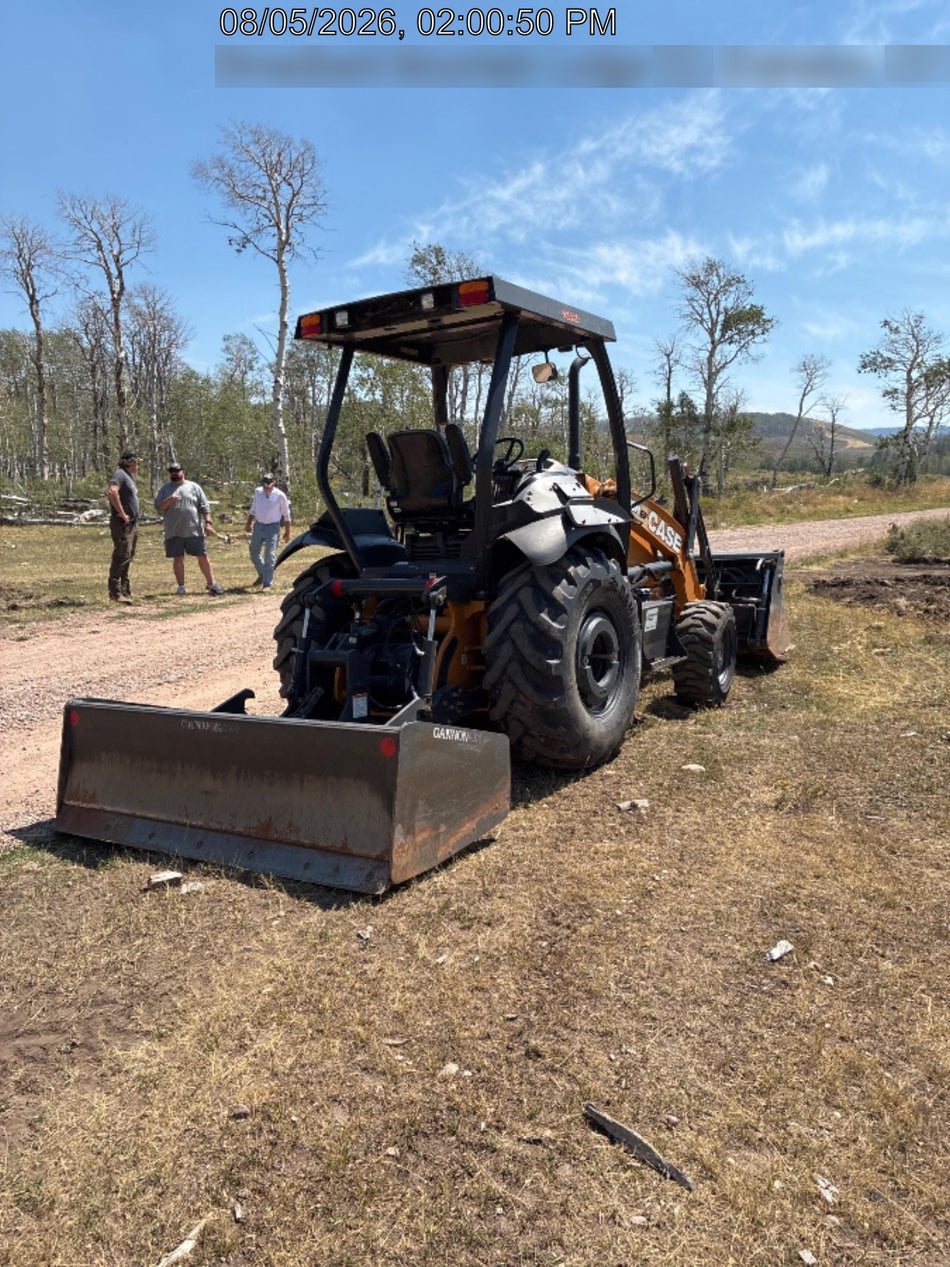 2023 CASE 570N EP