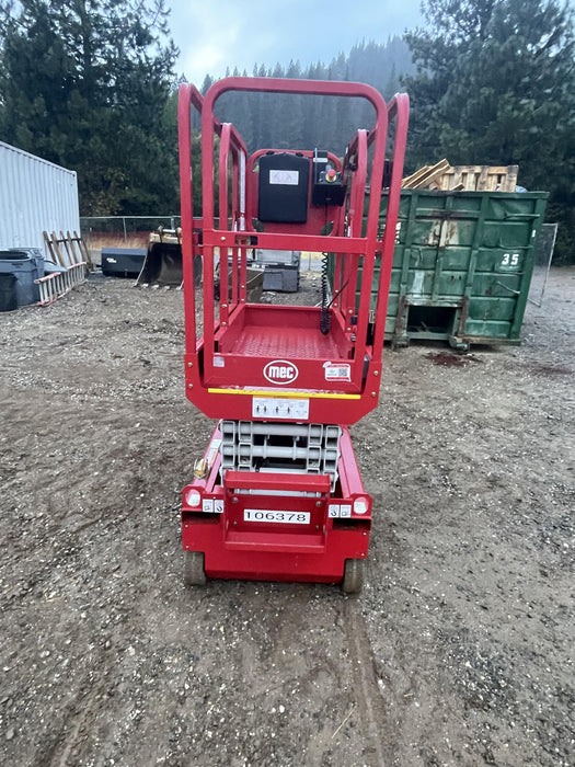 2020 MEC 1330SE Solid NM Tires, Steel Swing out Doors, LCS, Beacon, 900W Inverter