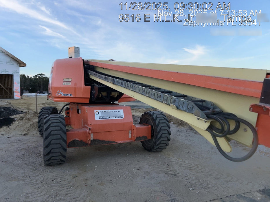 2020 JLG 660SJ