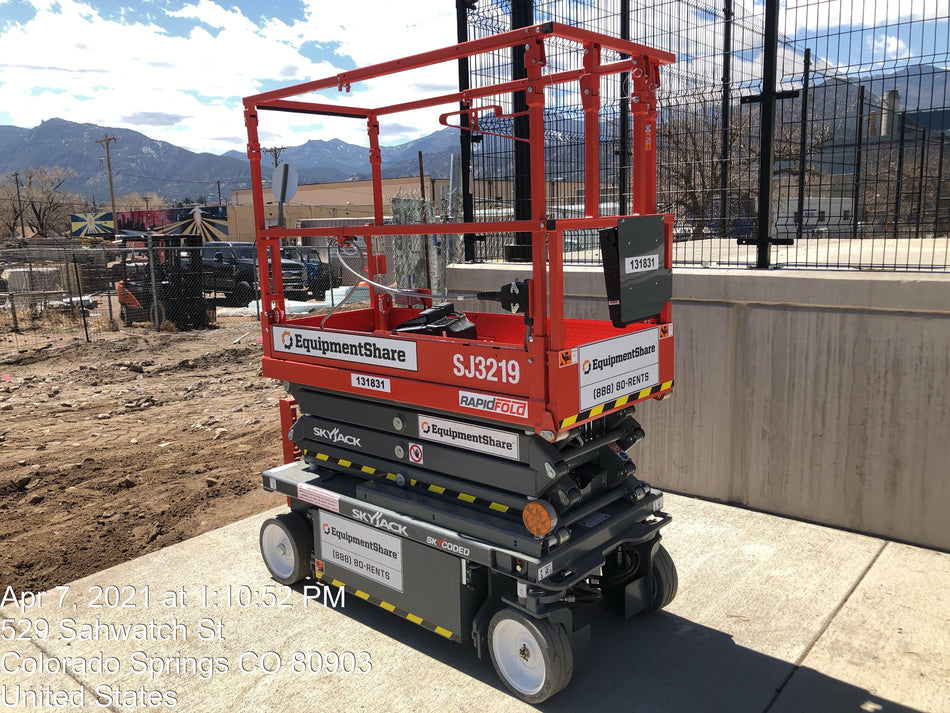 2021 SKYJACK SJ3219