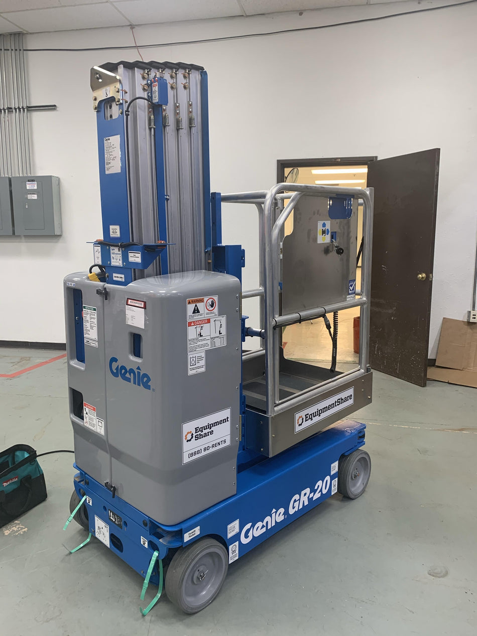 2021 GENIE GR-20