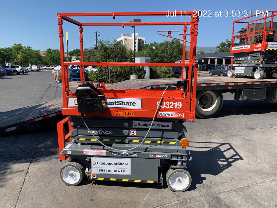2022 SKYJACK SJ3219