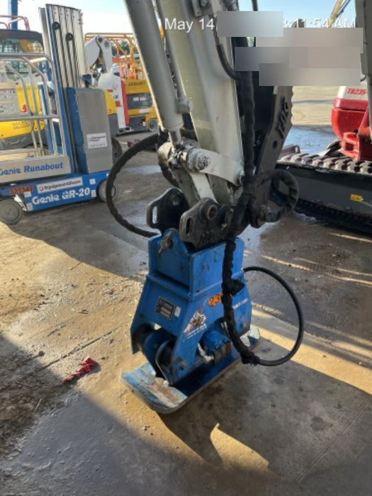 2022 OKADA 12" Plate Compactor - Mini Excavator