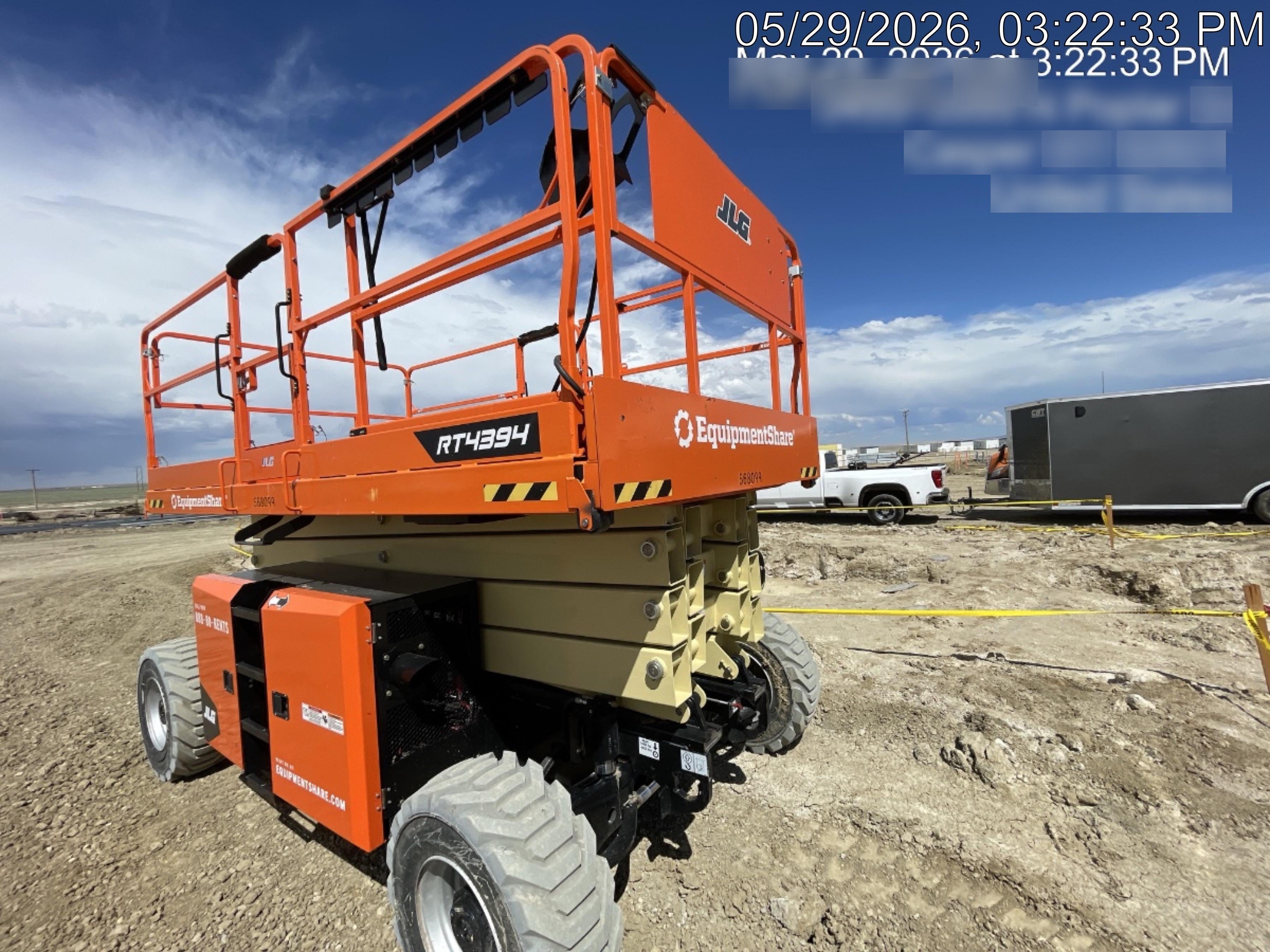 2025 JLG RT4394