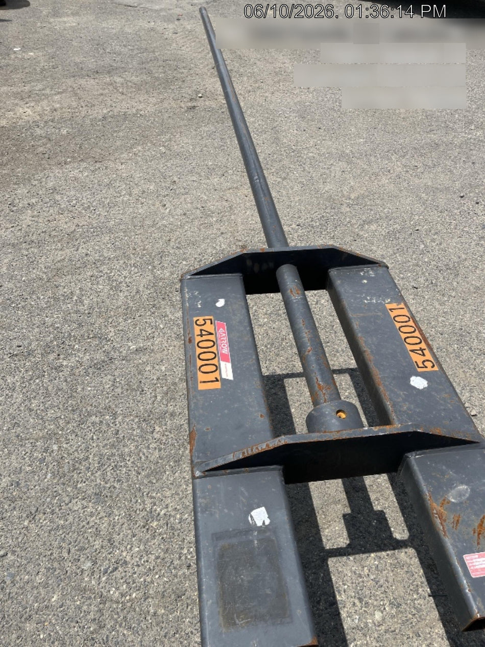 2025 ARROW MATERIAL HANDLING 8025-12