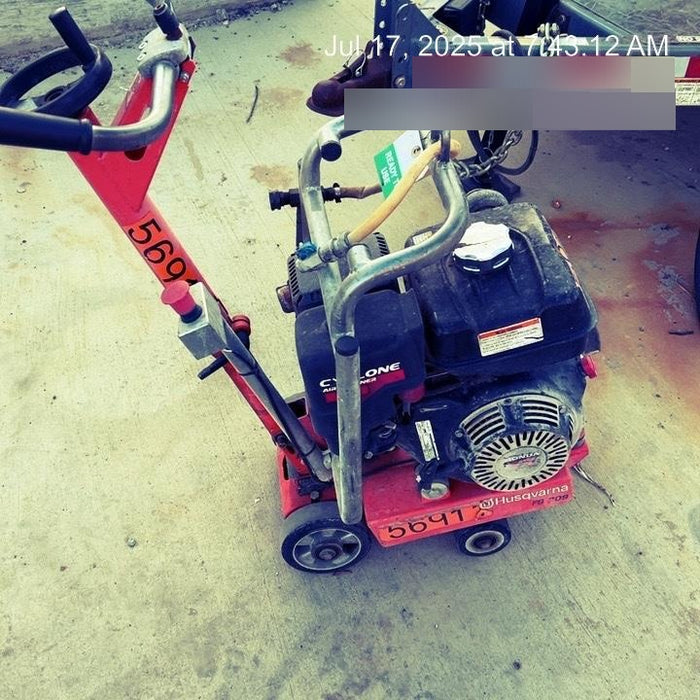 2019 HUSQVARNA FS309