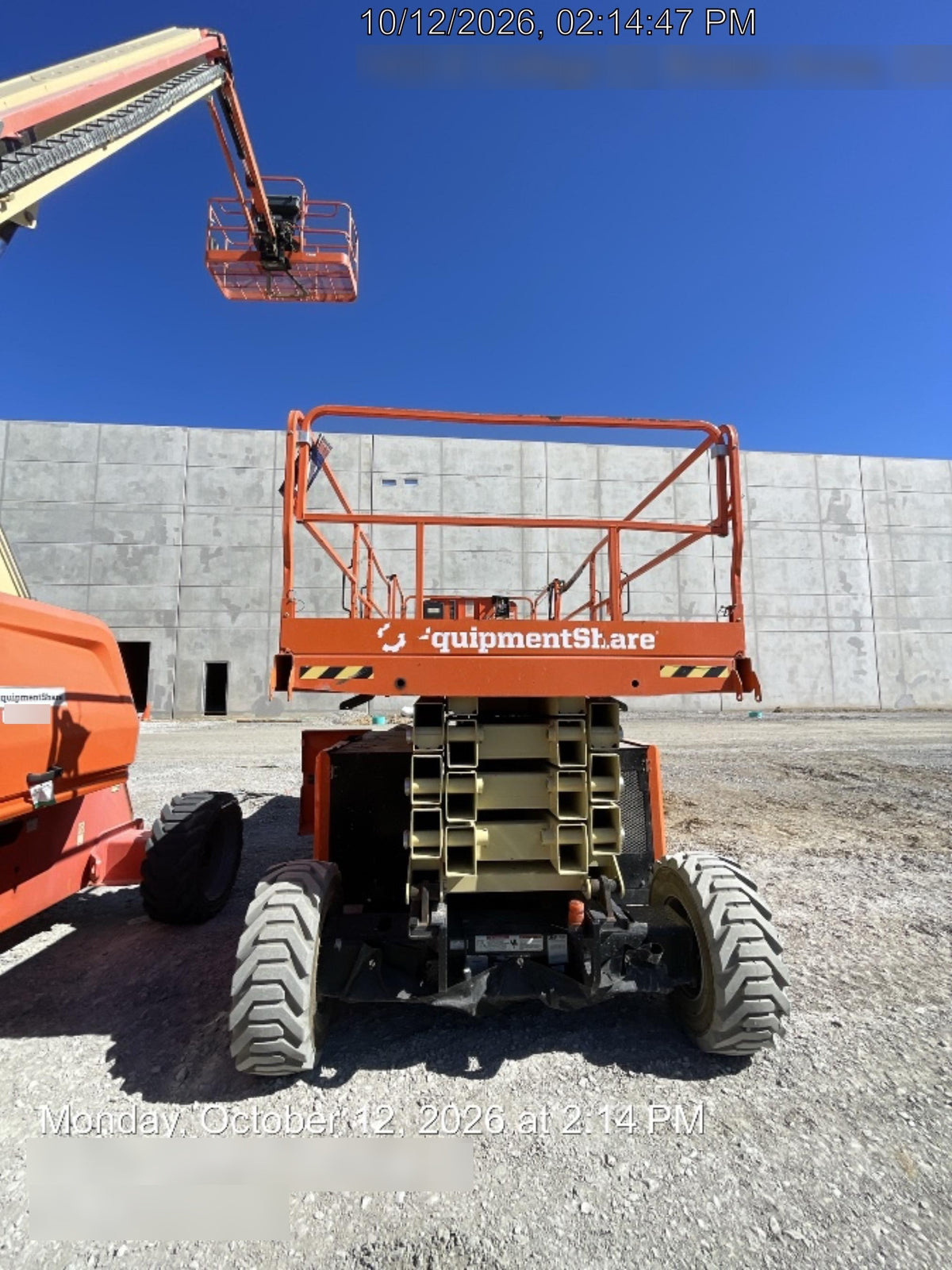 2022 JLG RT4394
