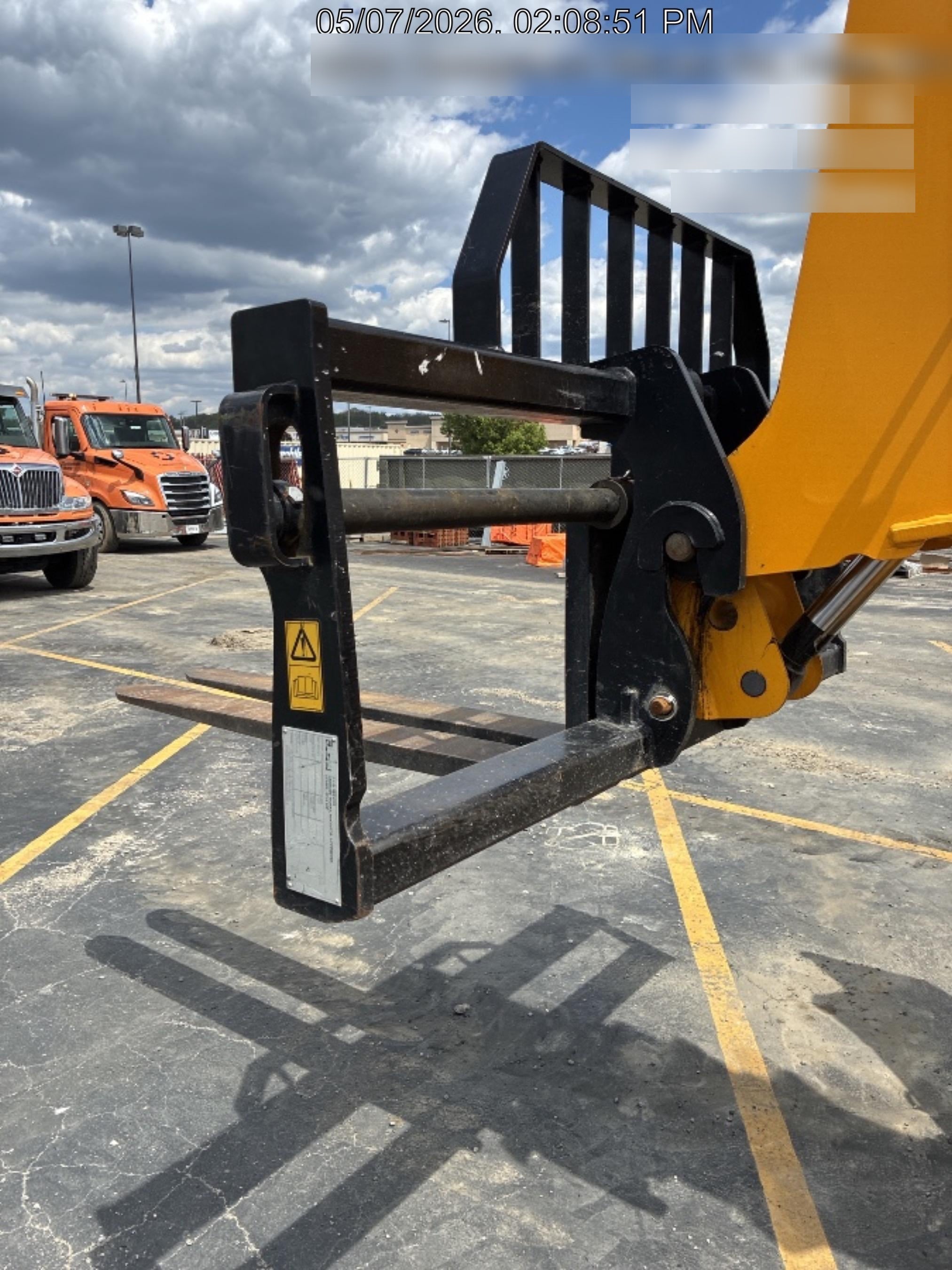 2025 JCB 510-56