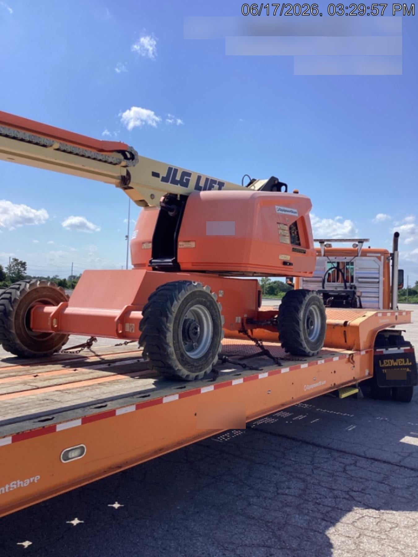 2019 JLG 460SJ