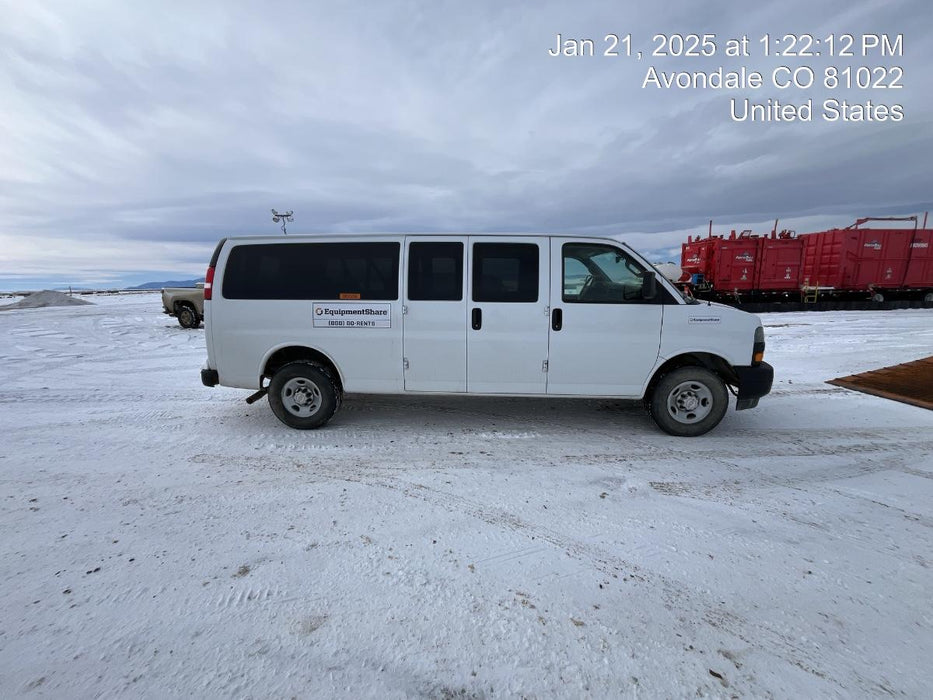 2023 CHEVROLET Express Van - Rental