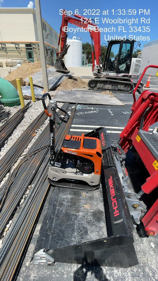 2022 Multiquip MVH158 Honda GX200, 17" Plate, Gas