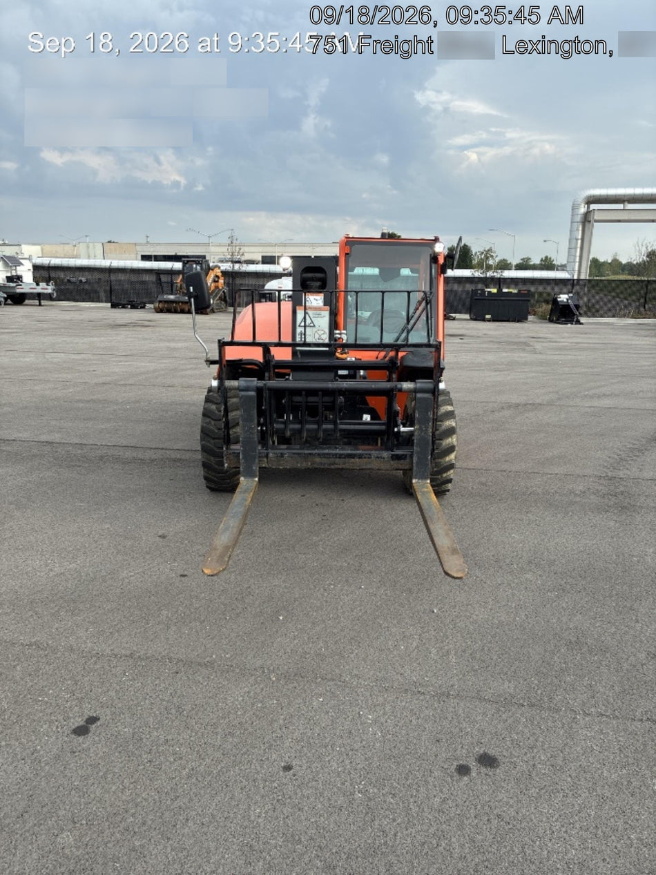 2025 JLG 519