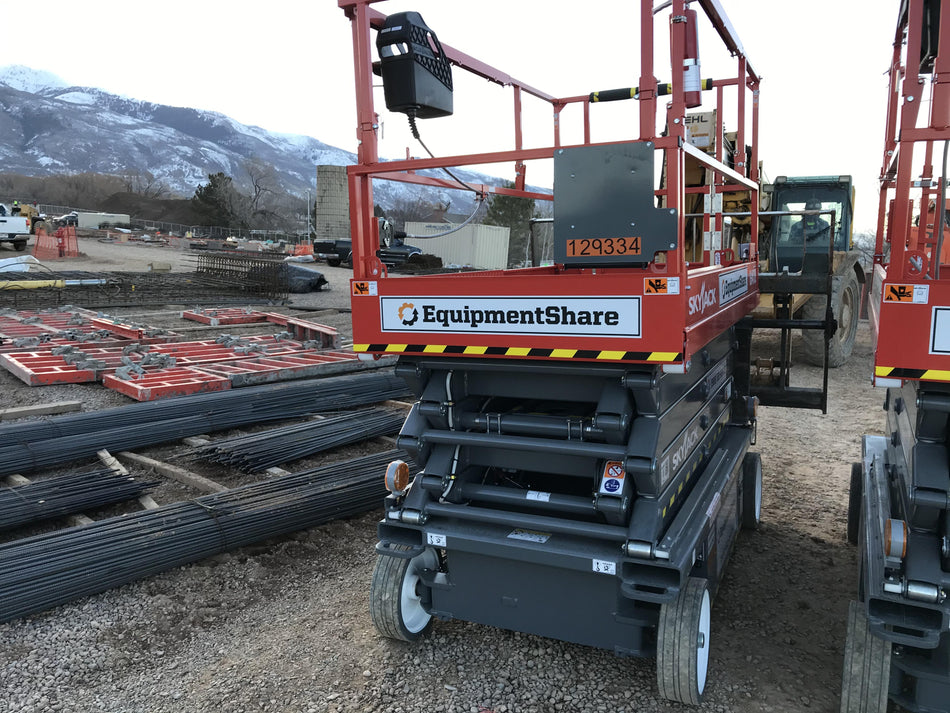 2021 SKYJACK SJ4732