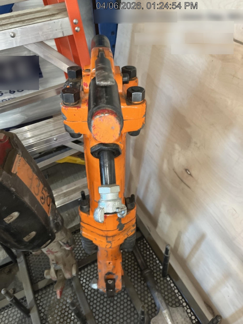 2024 MICHIGAN PNEUMATIC ES-TPB90-118-TRACKER