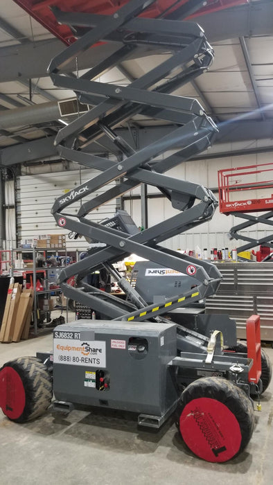 2017 SKYJACK SJ6832 RT