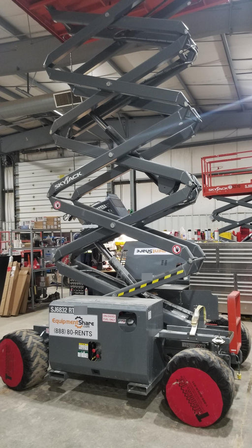 2017 SKYJACK SJ6832 RT