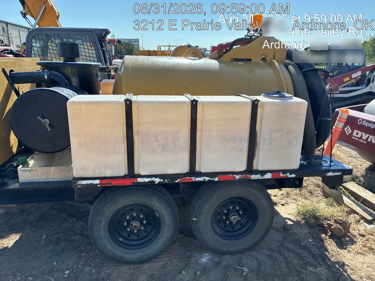 2022 Vac-Tron LP573XDT T4 Koehler Diesel Engine, 500 Gallon Debris Tank, x2 100 Gallon Water Tanks