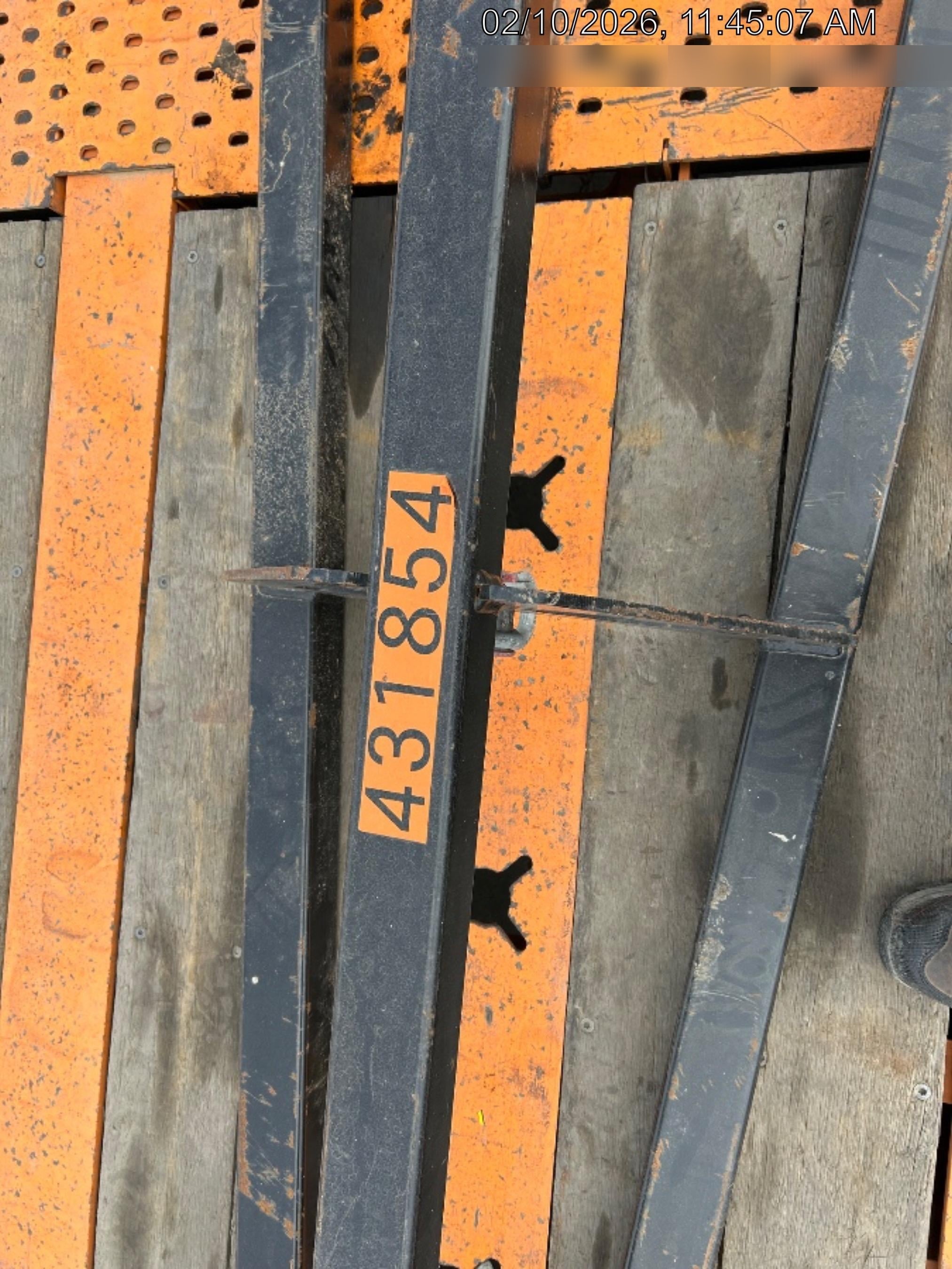 2024 JLG 1001275853