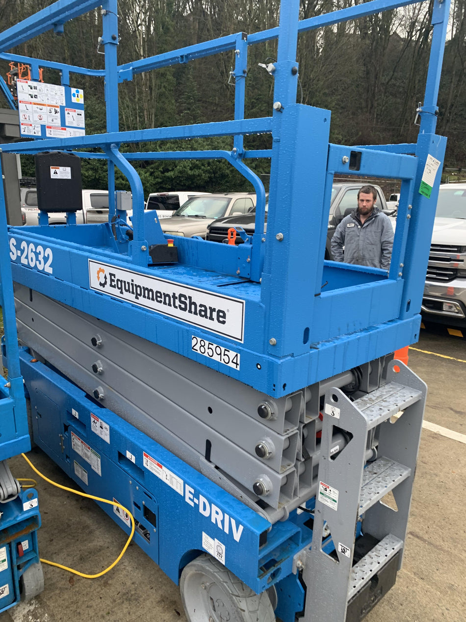 2022 GENIE GS-2632