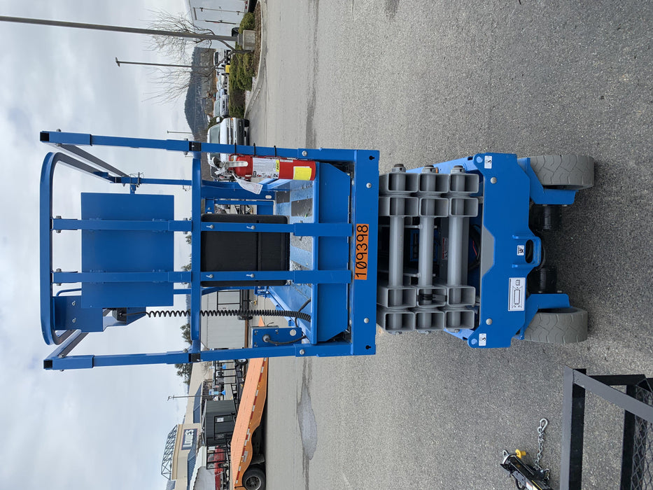 2020 Genie GS-2632 Solid NM Tires, Folding Rails with Half-Height Swing Gate, Beacon, 800W Invertor