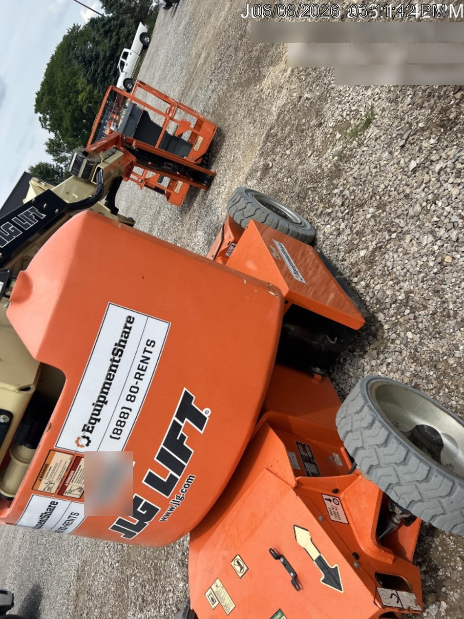 2020 JLG E400AJPN