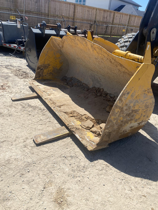 2020 JOHN DEERE 96" Loader Fork Carriage - John Deere