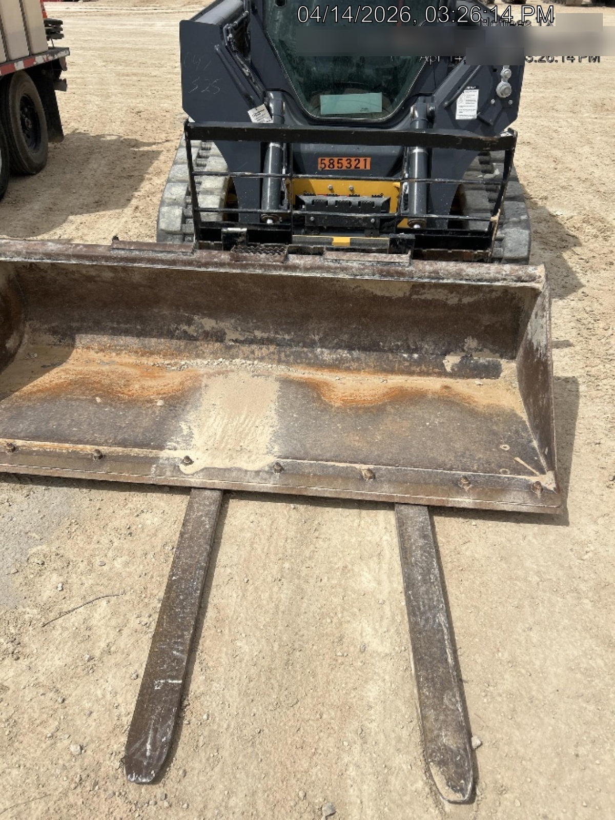 2025 ARROW MATERIAL HANDLING F5100CB - 72"