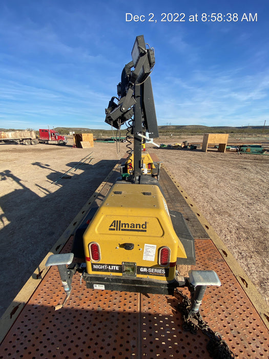 Allmand NLV3GR (4) LED Light Fixture 350W, 23' Vertical Mast, 3kW Prime, Towable, Deep Sea L401, Leveling Jacks, Yanmar T4F 5.8hp