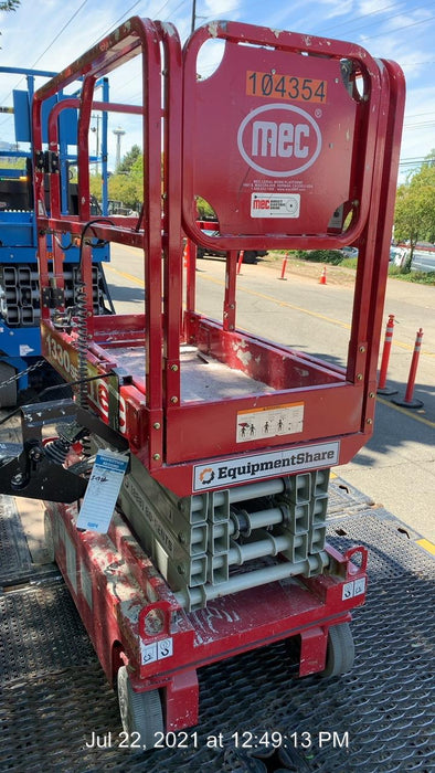 2020 MEC 1330SE Solid NM Tires, Steel Swing out Doors, LCS, Beacon, 900W Inverter