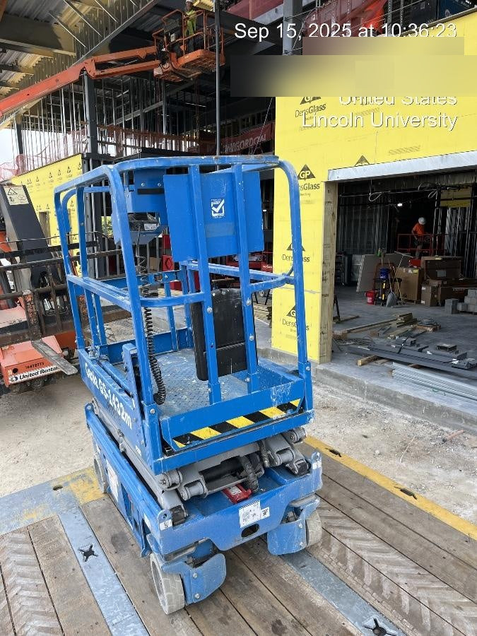 2022 GENIE GS-1432