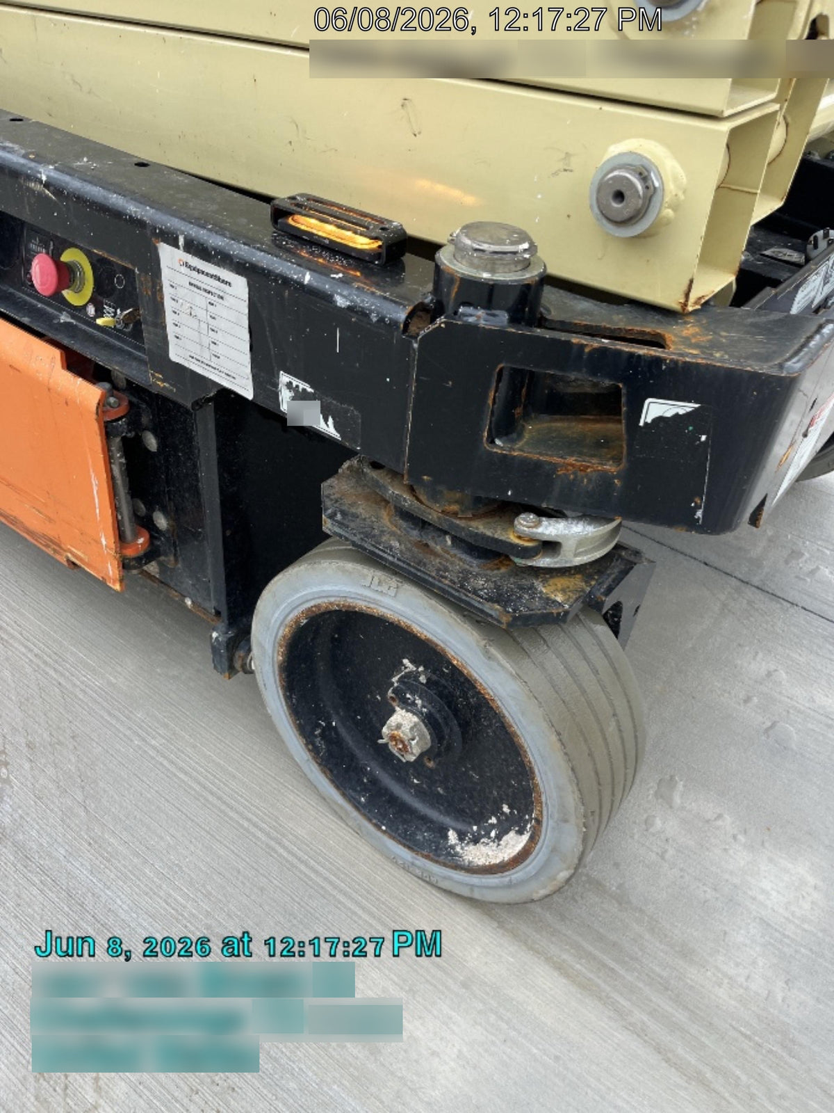 2022 JLG R3246