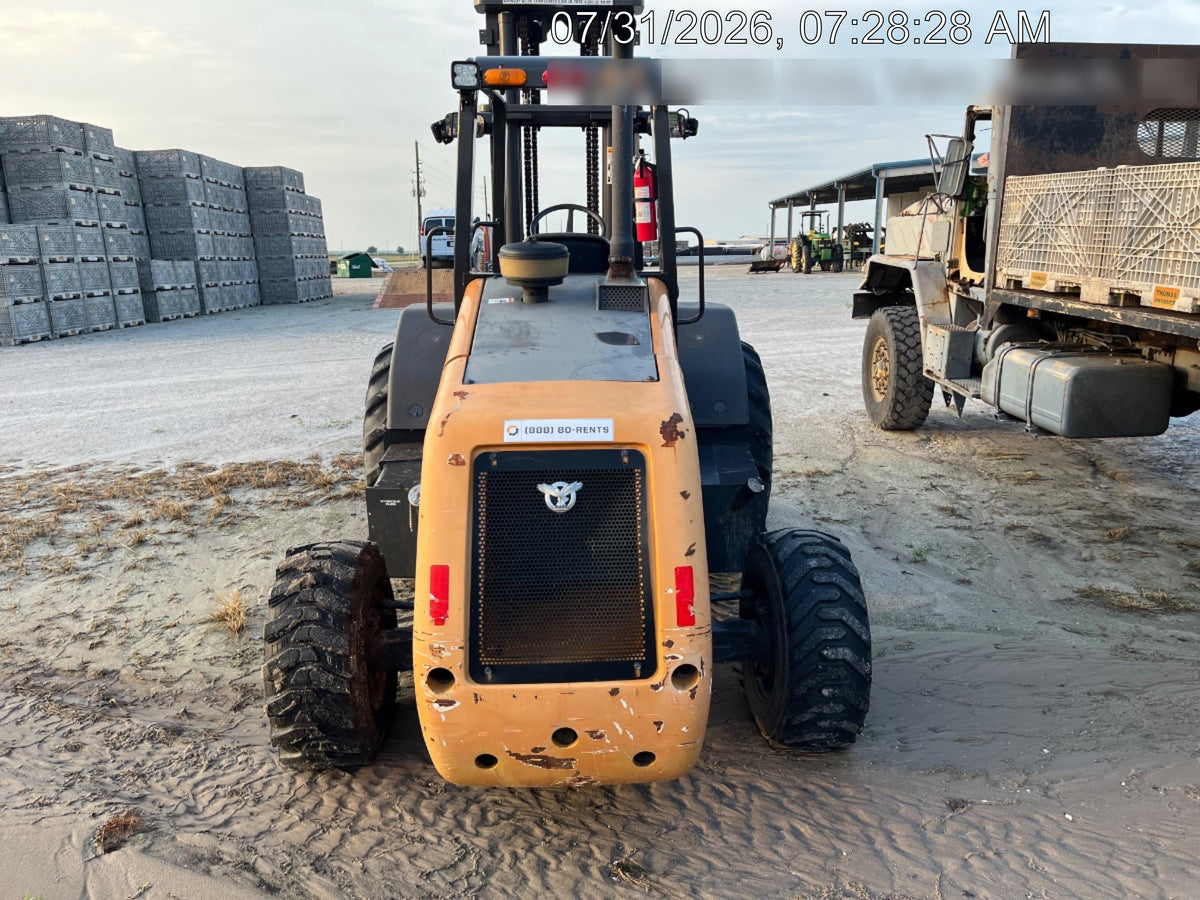 2023 CASE 588H
