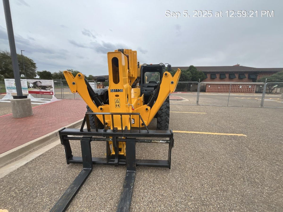 2025 JCB 512-56