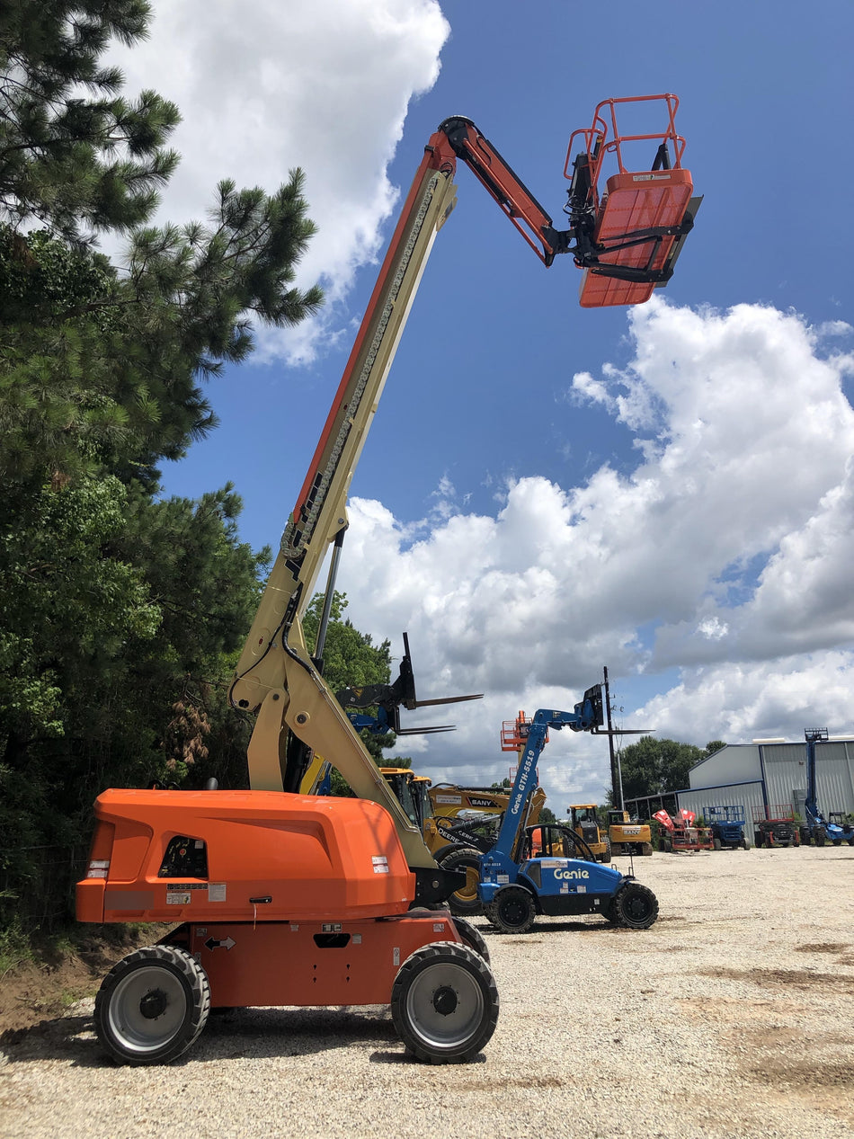 2019 JLG 660SJ
